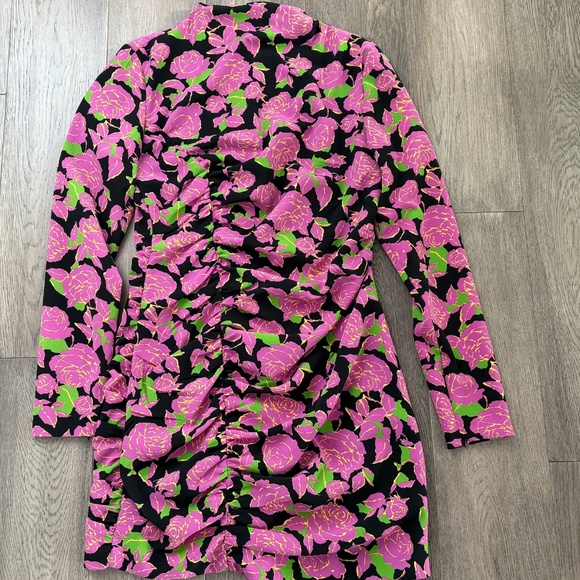 Zara pink and green floral print mini dress Size Large - Picture 2 of 3